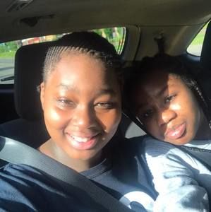 Meet your Posher, Fatima